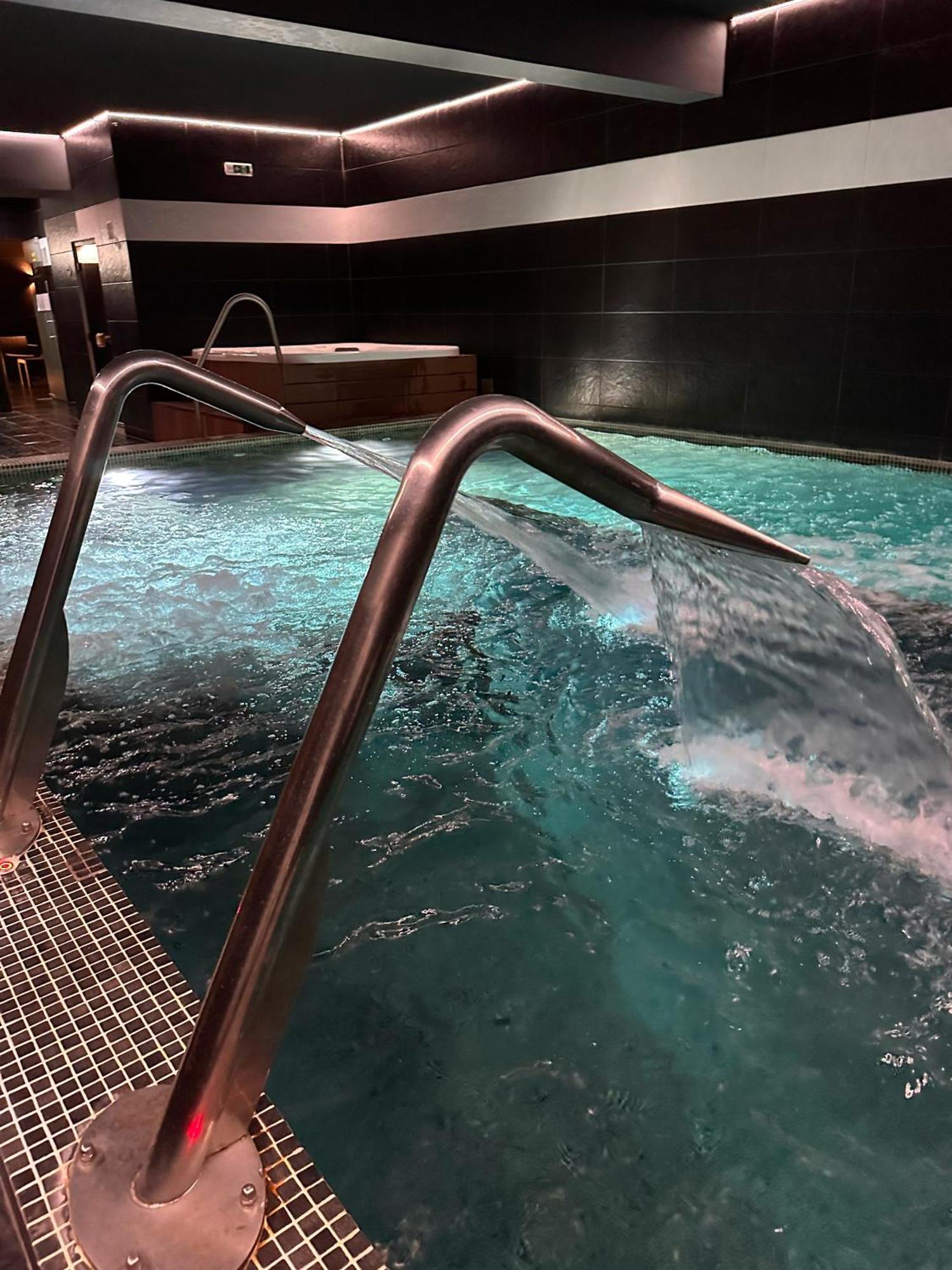 Douro Marina Hotel & Spa Resende Bagian luar foto